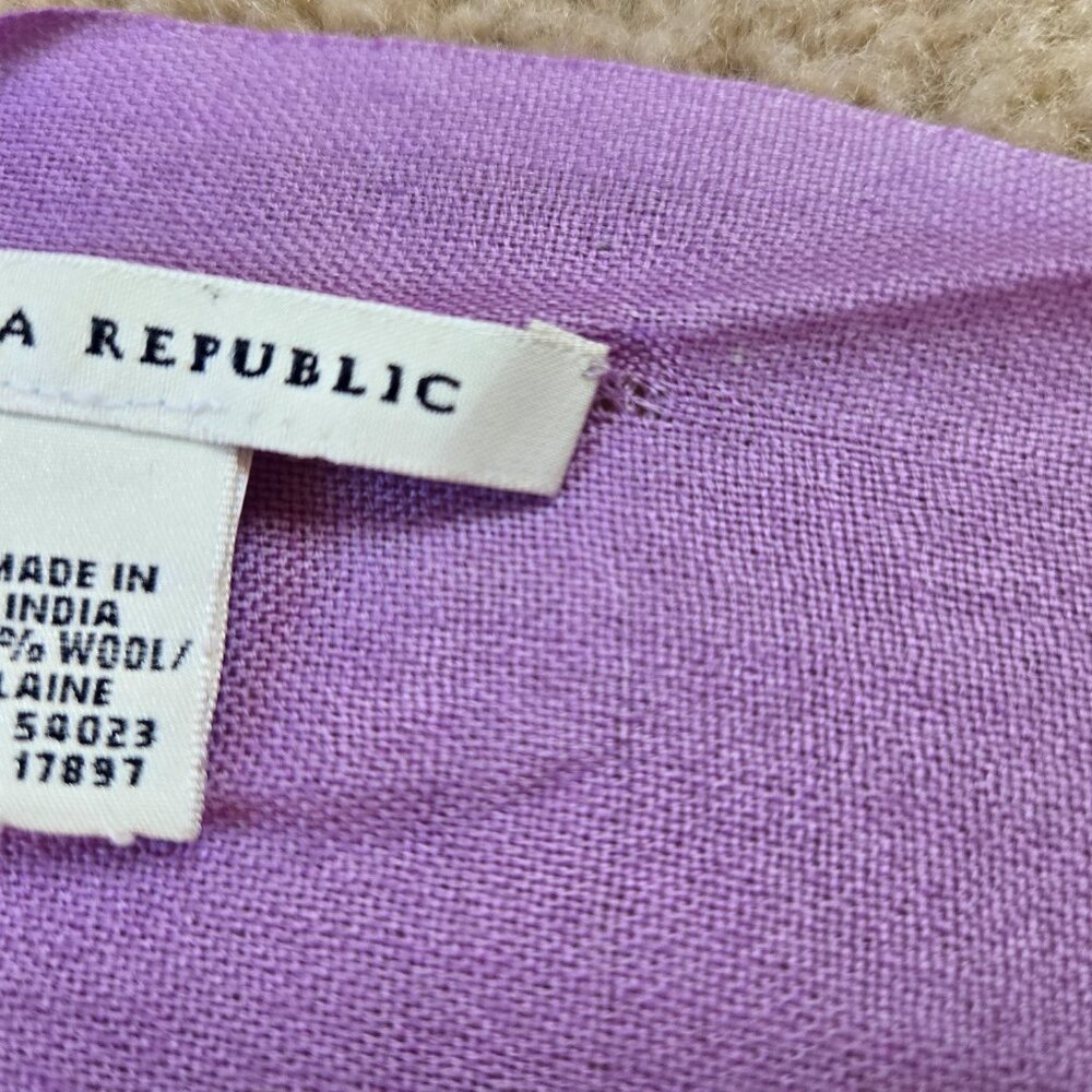 NWOT Banana Republic Lavender Purple Ombre WOOL Scarf Lightweight - Picture 3 of 5